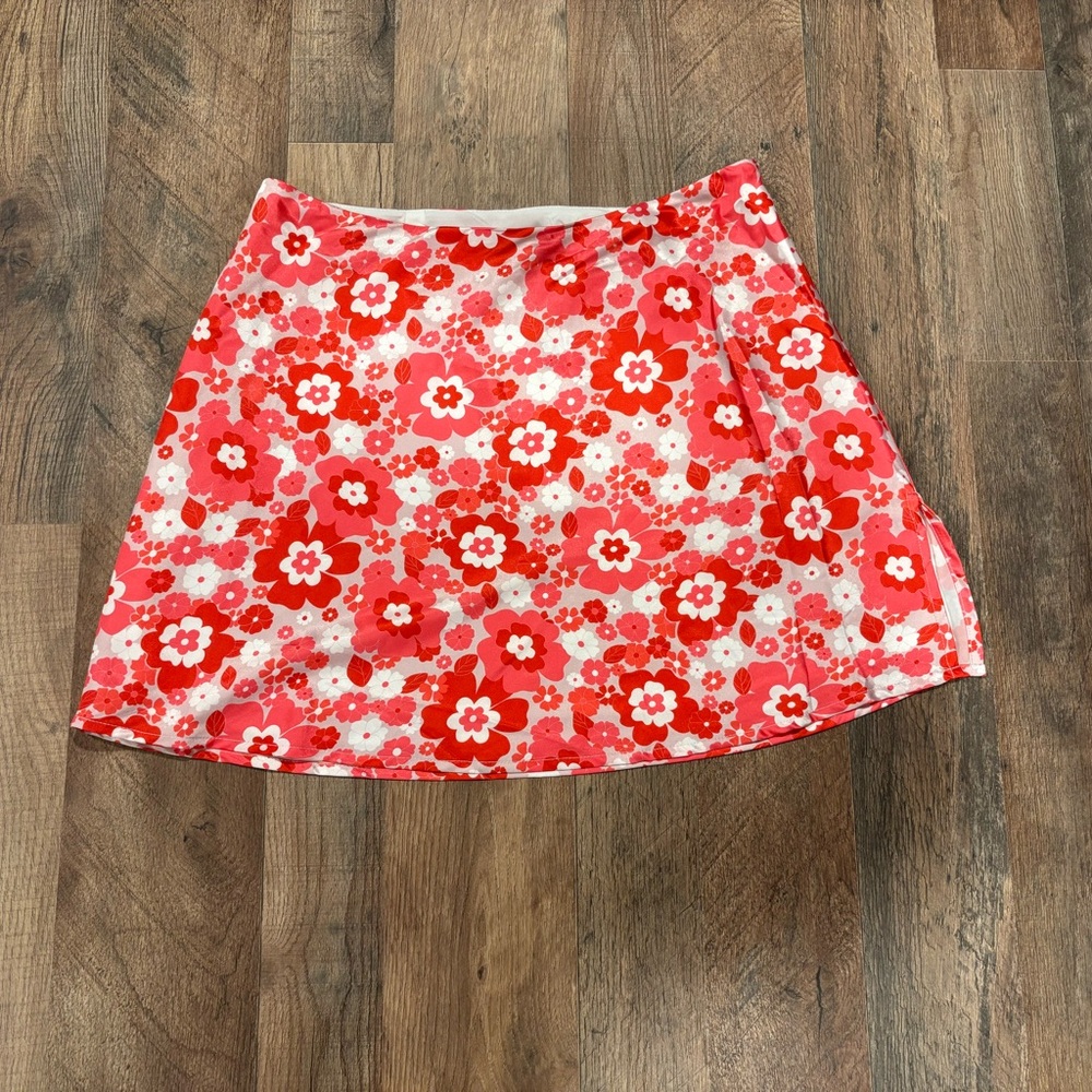 COTTON CANDY LA Women’s floral print satin mini Skirt size zip size large